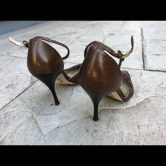 BCBG Strappy Sandals Heels Pumps - Picture 3 of 5